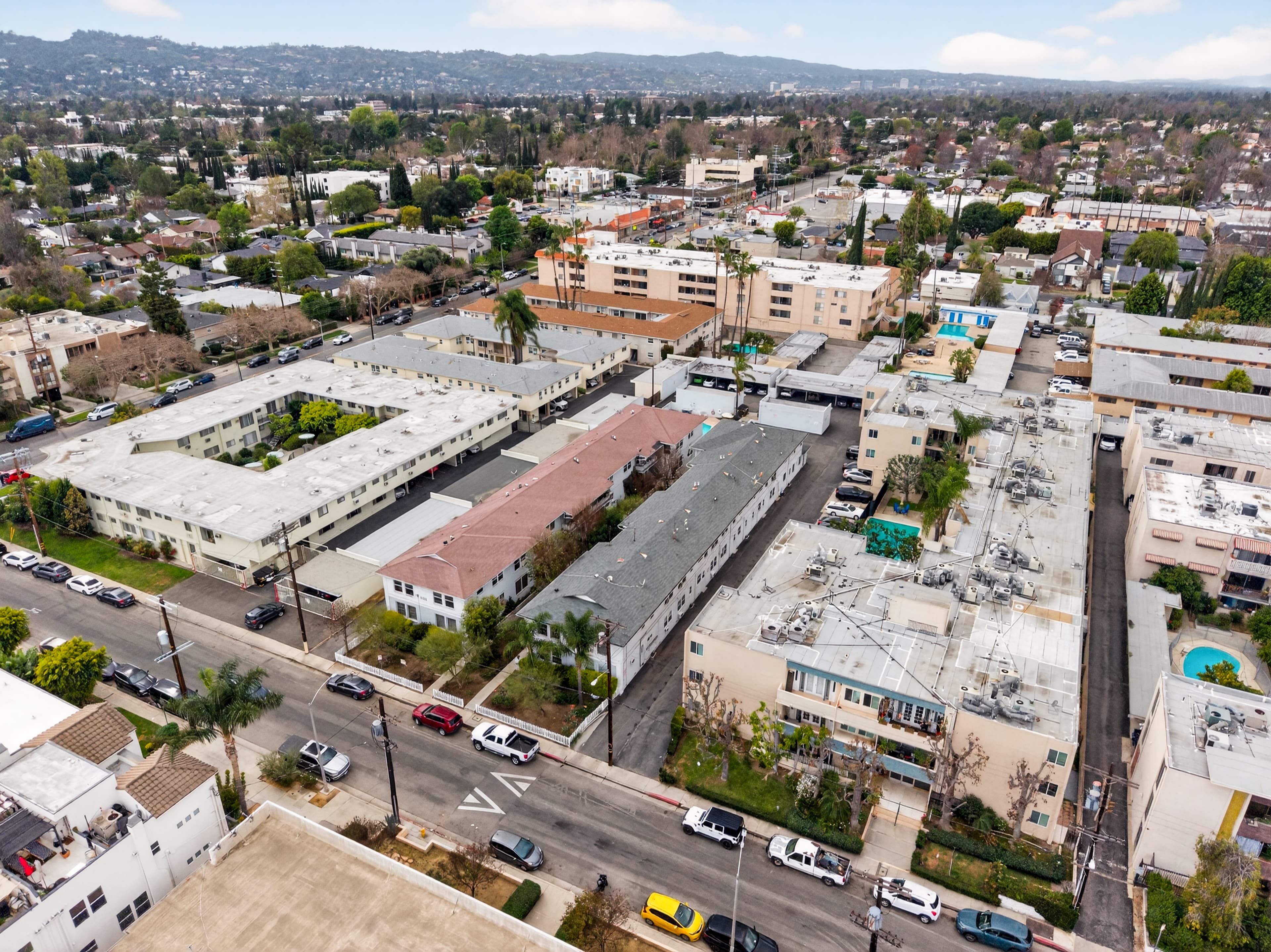 5223-5227 Corteen Place