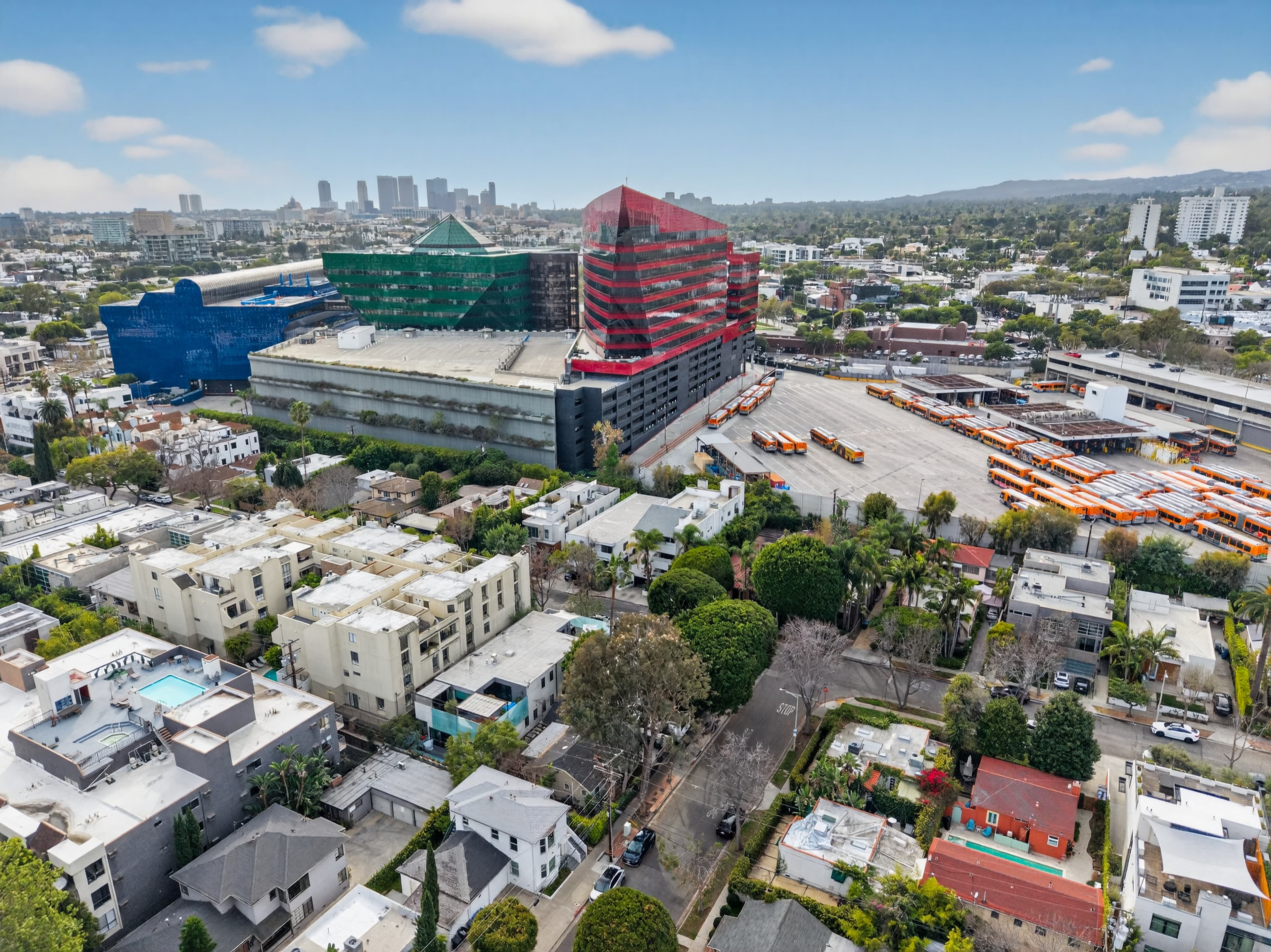 733 Huntley Drive - Photo 7